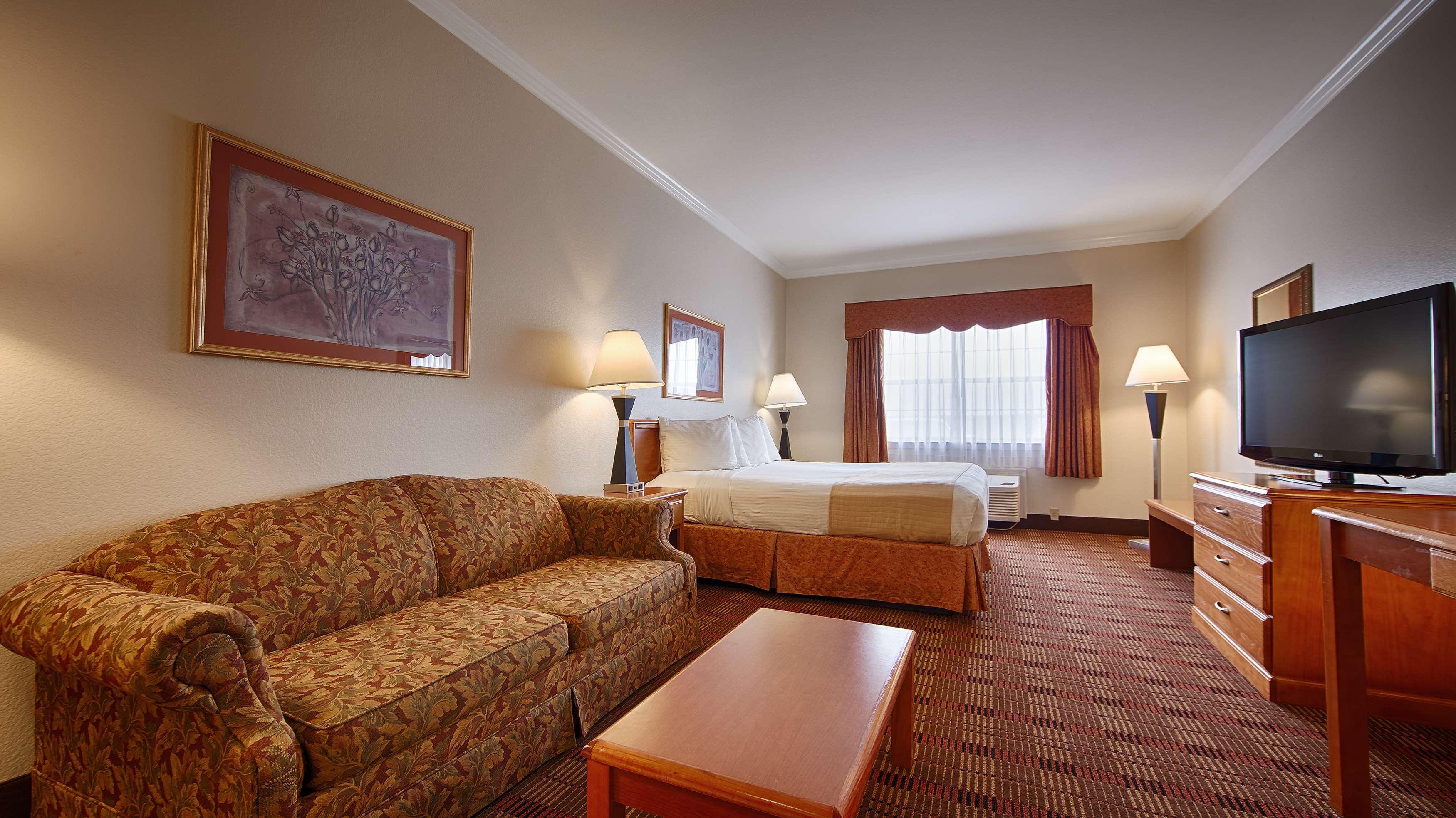 Best Western Club House Inn & Suites Mineral Wells Екстериор снимка