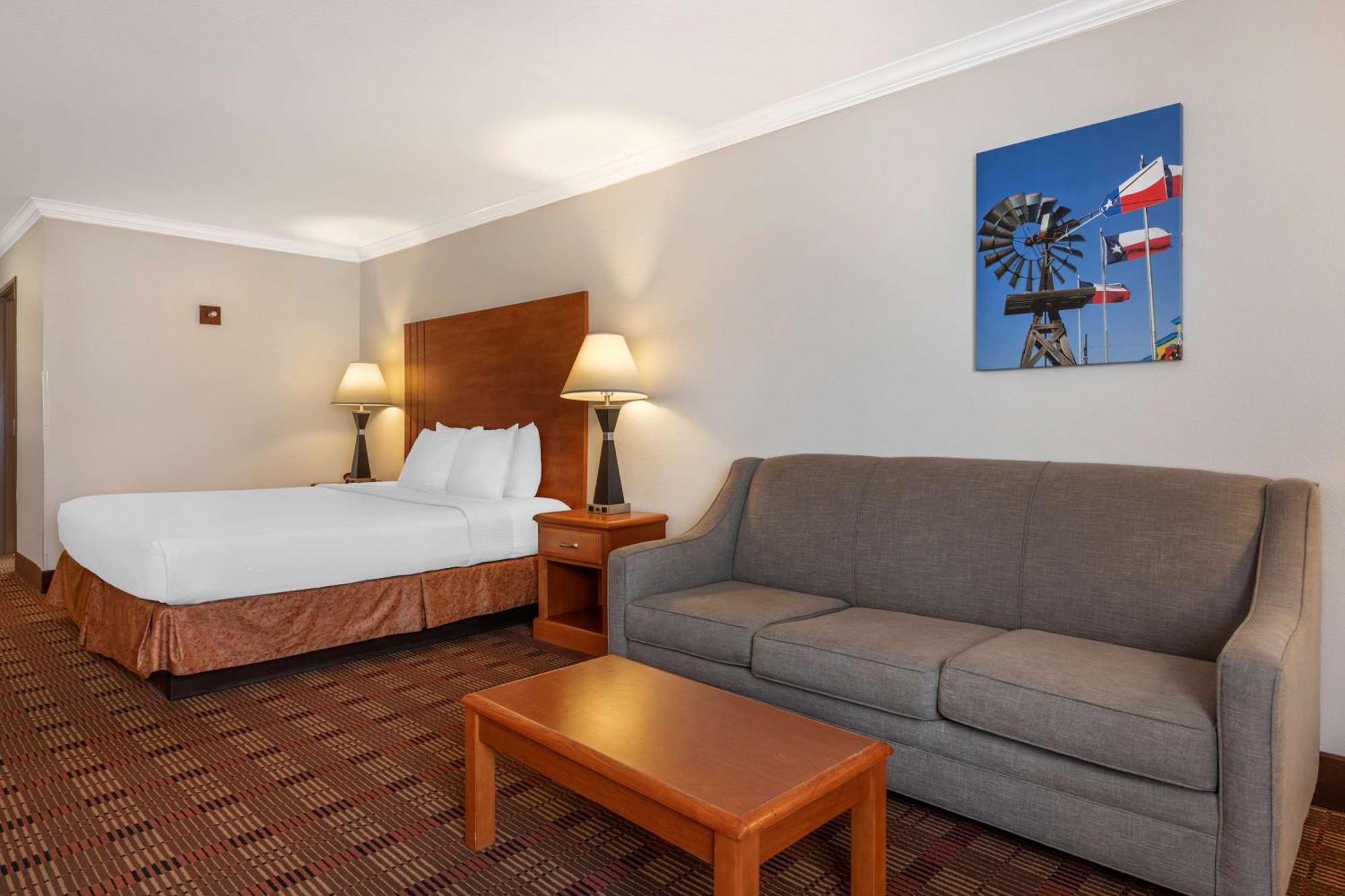 Best Western Club House Inn & Suites Mineral Wells Екстериор снимка